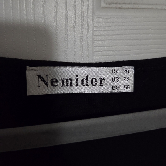 Nemidor Black and Blue Patterned Maxi Dress Size 24 - Picture 4 of 11